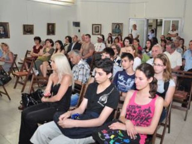 news19062012-4.jpg